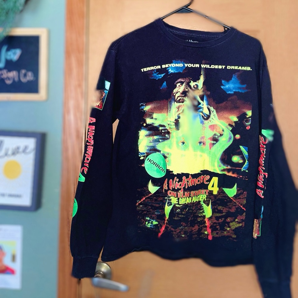 Collectors:A Nightmare On Elm Street 4 💭Dream Master Long Sleeve Shirt. Size S.